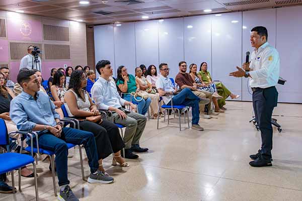 El rector Pablo Vera, expresó un mensaje de gratitud y orgullo por todos los proyectos presentados. Foto Unimagdalena