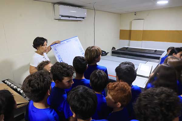 En su visita los estudiantes aprendieron todo el proceso del periódico y periodismo.