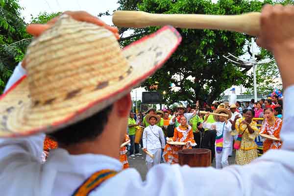 Entre los miles de concursantes del 59° Festival de la Leyenda Vallenata, se hizo el registro del mayor y el menor que estarán presentes en el 59° Festival de la Leyenda Vallenata.  Foto Festival Vallenato 