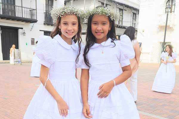 Mariana Moran y Sara Genecco.