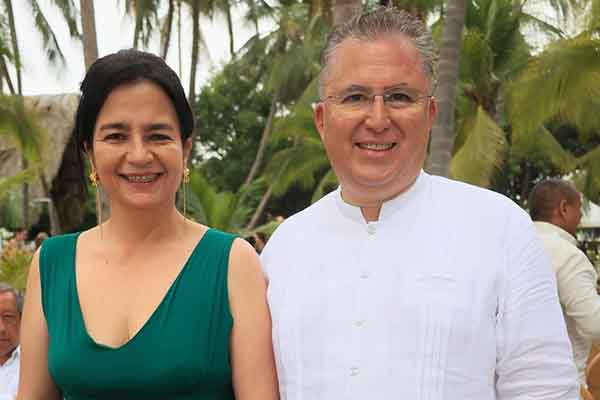 Frank Álvarez y Lorena García.