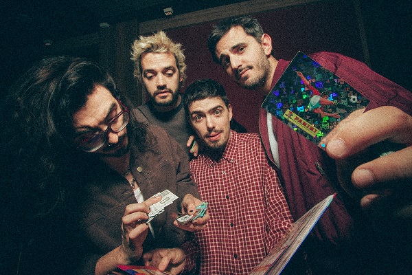 Morat se convirtió en el primer grupo musical en colaborar oficialmente con Panini, protagonizando el lanzamiento del álbum oficial de la Copa Mundial de la FIFA 2026™ en Colombia. fotos: Amanda Imm