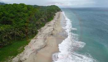 Playa Los Ángeles es un recordatorio de la importancia de detenerse, respirar profundo y disfrutar del momento presente. Derechos Reservados/ELINFORMADOR