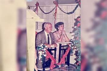 Mi tío Pepe y mi tía Rosita, celebraban las navidades doblemente, ya que su aniversario de bodas, era el 23 de diciembre, día que también cumple años su hija Patricia.