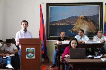 Para este debate fueron invitados, el secretario de Educación del Magdalena, José Felipe Hernández y el jefe de Oficina de Turismo, Jorge Peñaranda.