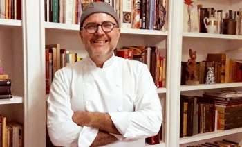 El samario Manuel Martínez fue invitado como chef por la embajada de Colombia en Italia para ofrecer una cena a empresarios e industriales. 